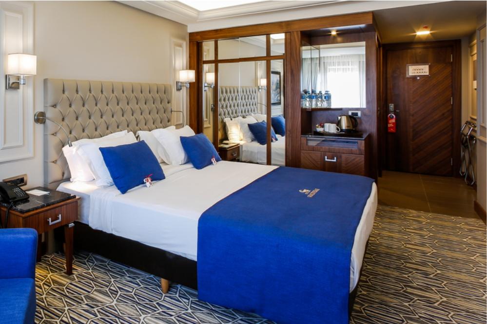 กอนูเฟอราห์ ซิตี้ โฮเต็ล Hotel บูร์ซา ภายนอก รูปภาพ