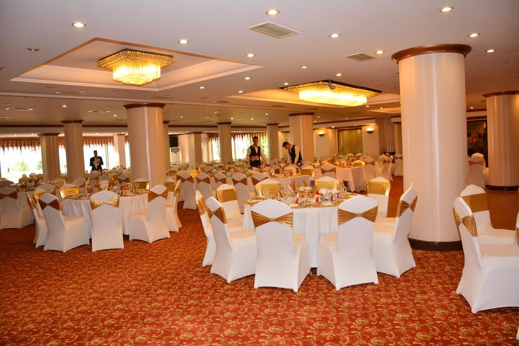 กอนูเฟอราห์ ซิตี้ โฮเต็ล Hotel บูร์ซา ภายนอก รูปภาพ