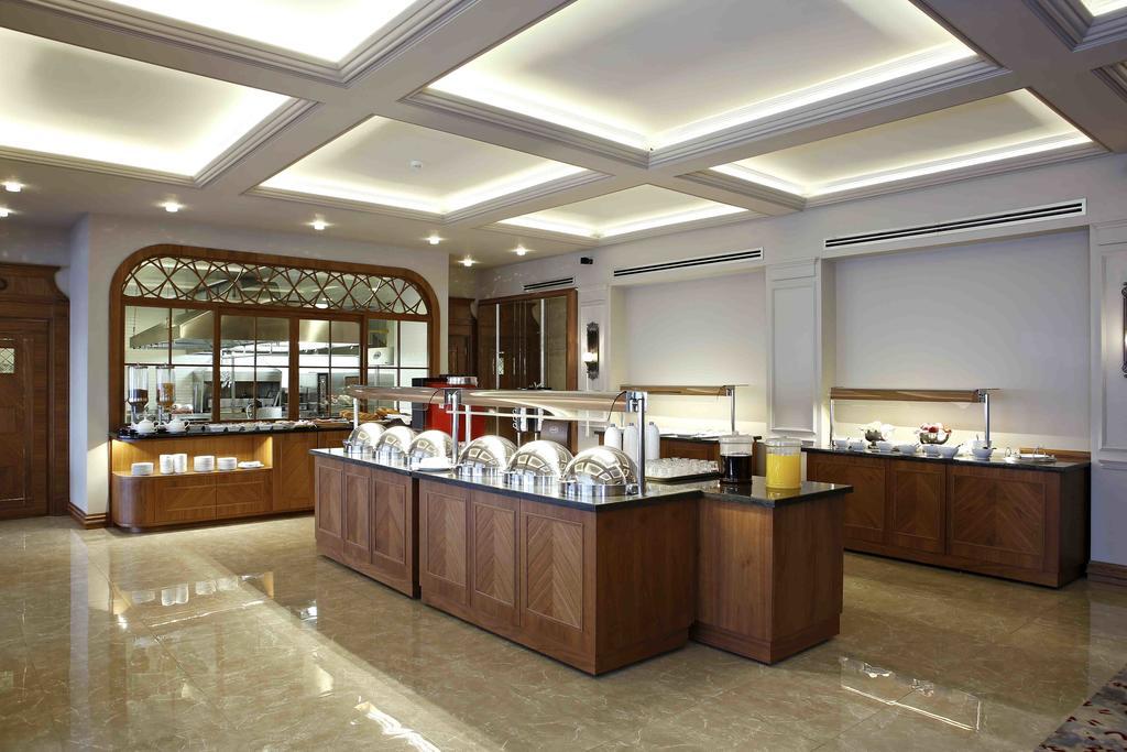 กอนูเฟอราห์ ซิตี้ โฮเต็ล Hotel บูร์ซา ภายนอก รูปภาพ